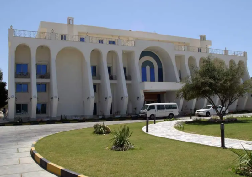 هتل سه ستاره آفتاب شرق کیش