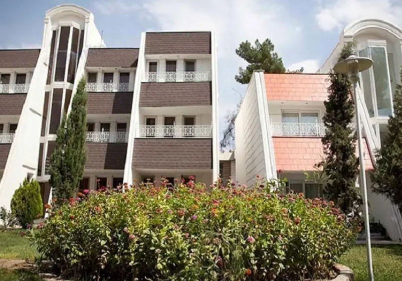 هتل سه ستاره جهانگردی شیراز
